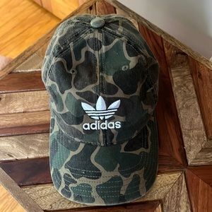 adidas camo baseball style hat